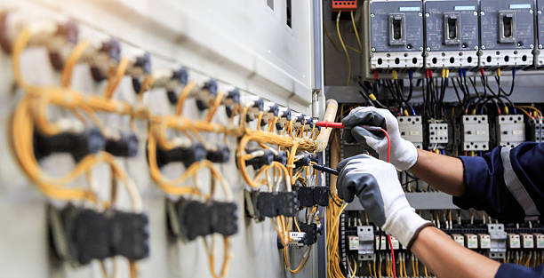 Professional Ceiling Fan Installation technician working in Reinholds, PA